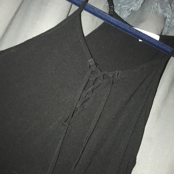 black tie up top - Picture 1 of 2